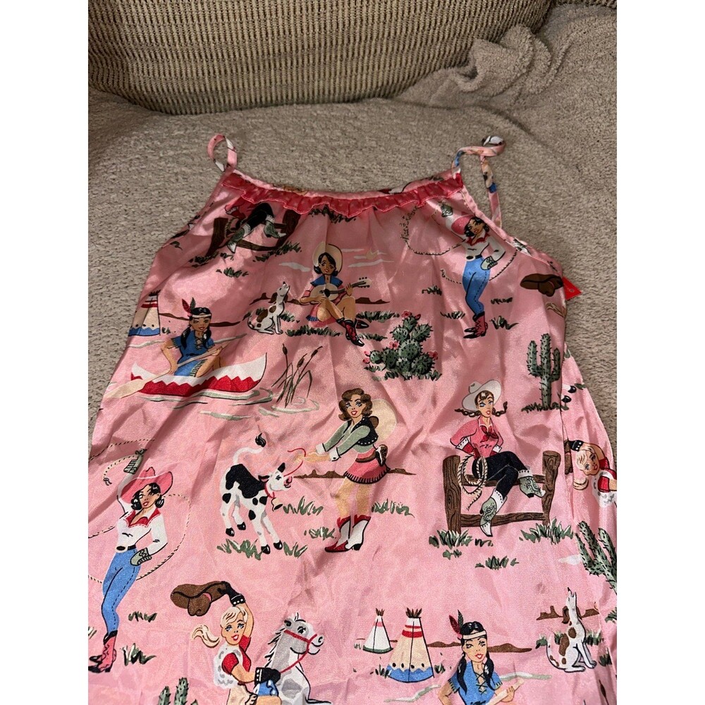 Nick and Nora Cowgirl satin pink slip - Picture 2 of 5